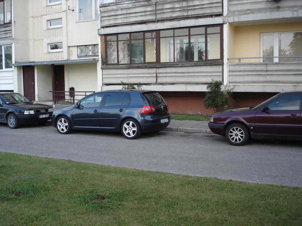 Siguldas Street Apartment In Ventspils Oda fotoğraf